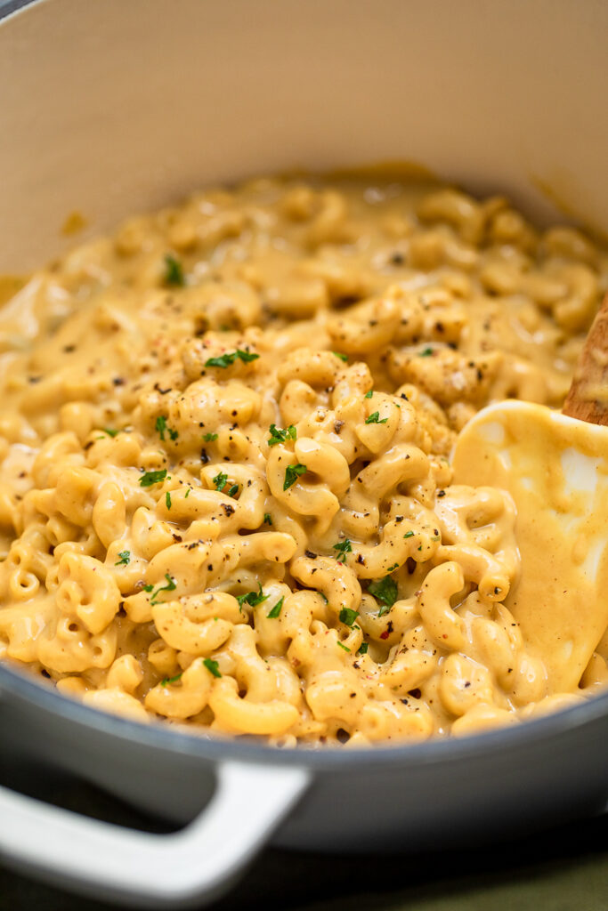 Quick and easy vegan mac and cheese in a bowl. 
